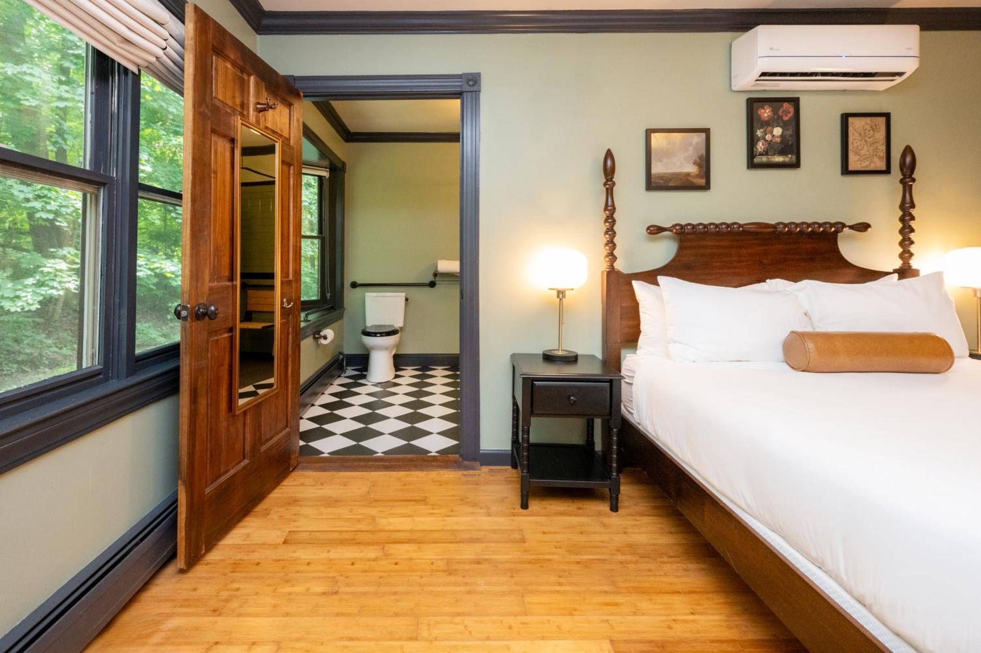Hotel The Constance By The Lenox Collection Exterior foto
